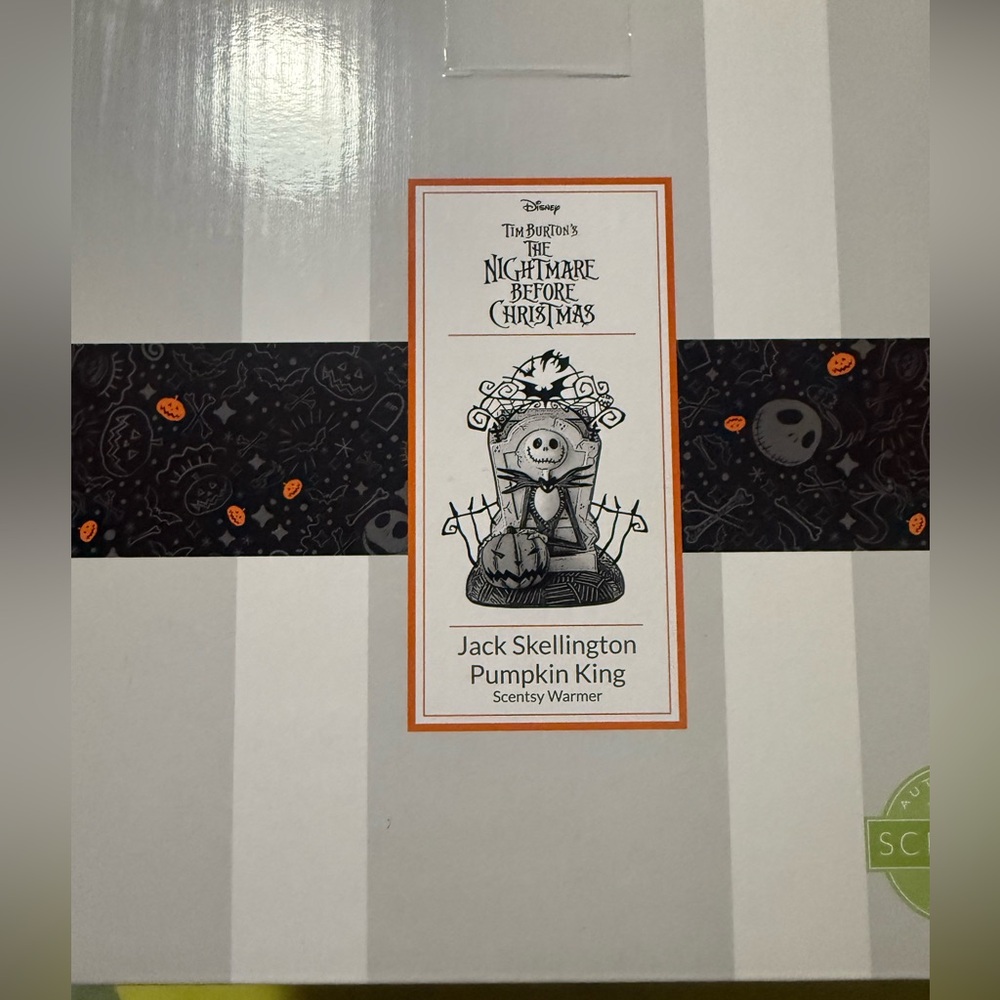 Limited Edition Disney Jack Skellington Pumpkin King Scentsy Warmer-NEVER OPENED